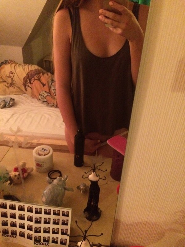 Фото голых девушек из домашнего архива